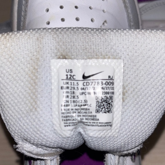 Nike Kids High-Top Sneakers - White and Purple - Picture 5 of 5